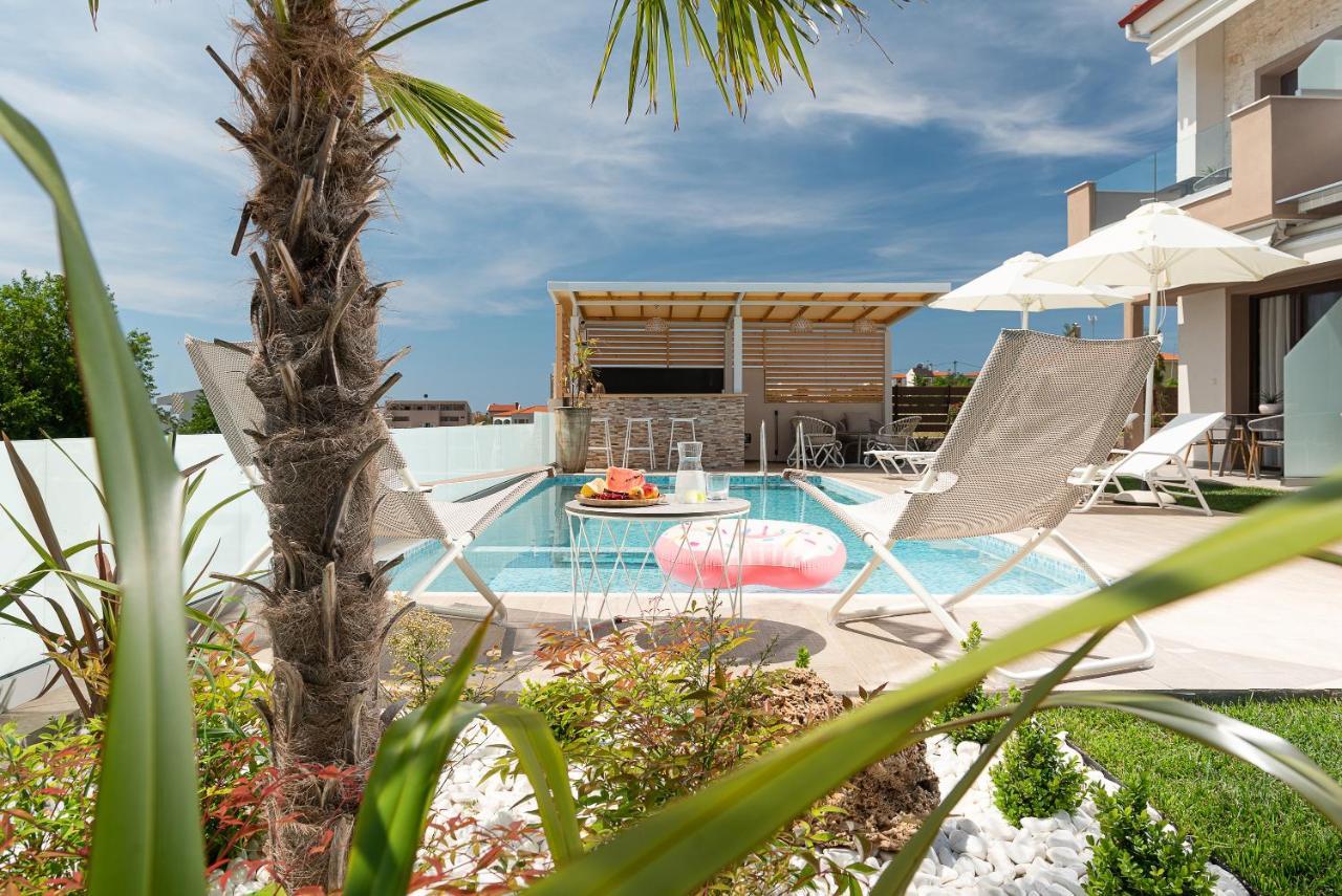 Villa Naiada Nikiti  Exteriör bild