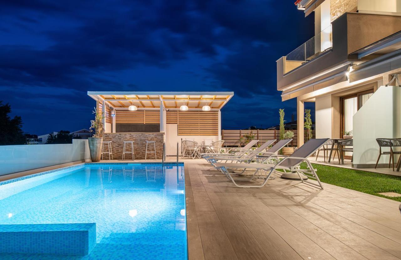 Villa Naiada Nikiti  Exteriör bild