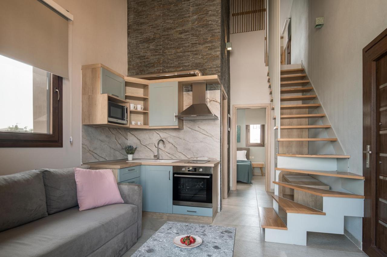 Villa Naiada Nikiti  Exteriör bild